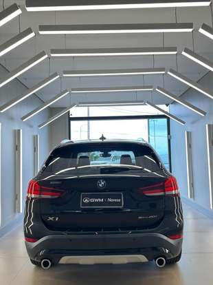 BMW-X1-2.0 16V TURBO ACTIVEFLEX SDRIVE20I X-LINE 4P AUTOMÁTICO BMW-X1-2022