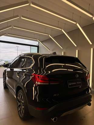 BMW-X1-2022