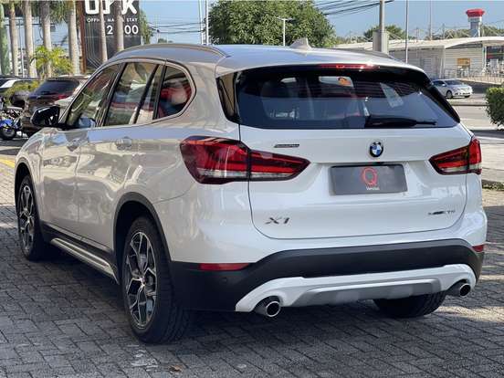BMW-X1-2.0 16V TURBO ACTIVEFLEX SDRIVE20I X-LINE 4P AUTOMÁTICO BMW-X1-2019