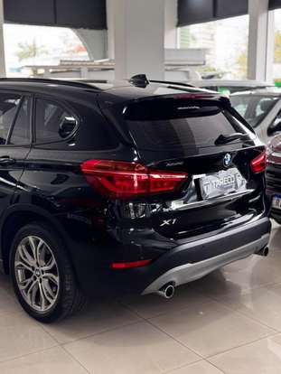 BMW-X1-2.0 16V TURBO ACTIVEFLEX SDRIVE20I X-LINE 4P AUTOMÁTICO BMW-X1-2019