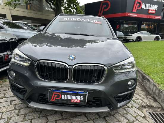 BMW-X1-2016