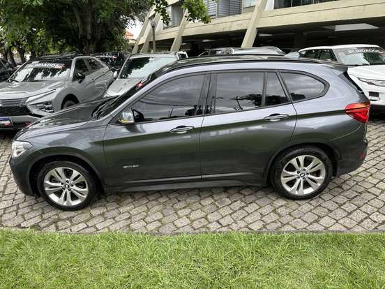 BMW-X1-2016