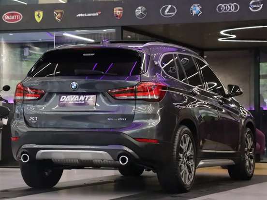BMW-X1-2.0 16V TURBO ACTIVEFLEX SDRIVE20I X-LINE 4P AUTOMÁTICO BMW-X1-2022