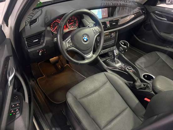 BMW-X1-2.0 16V TURBO GASOLINA SDRIVE20I 4P AUTOMÁTICO BMW-X1-2012