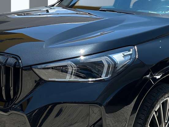 BMW-X1-2024