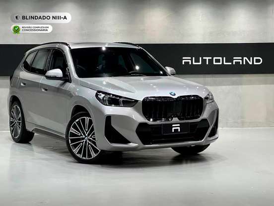 BMW-X1-2023