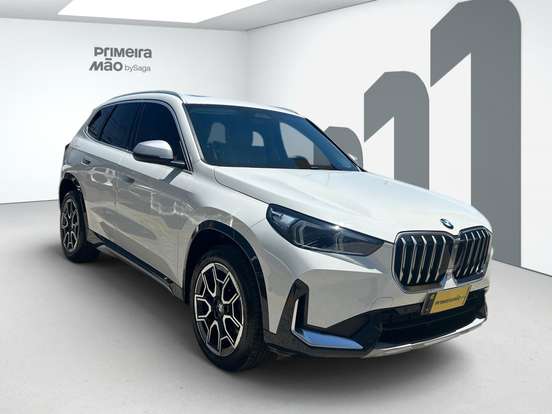 BMW-X1-2023