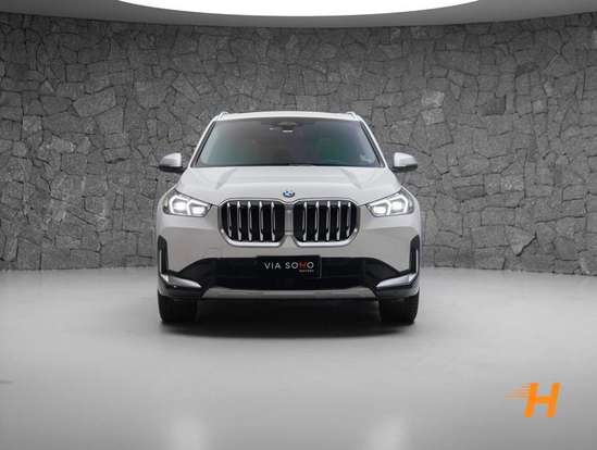 BMW-X1-2024
