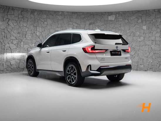 BMW-X1-2.0 16V TURBO GASOLINA SDRIVE20I X-LINE STEPTRONIC BMW-X1-2024