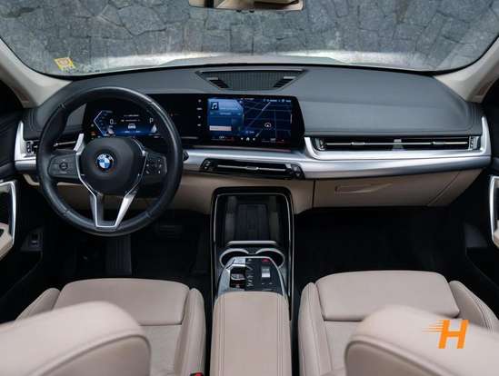 BMW-X1-2024