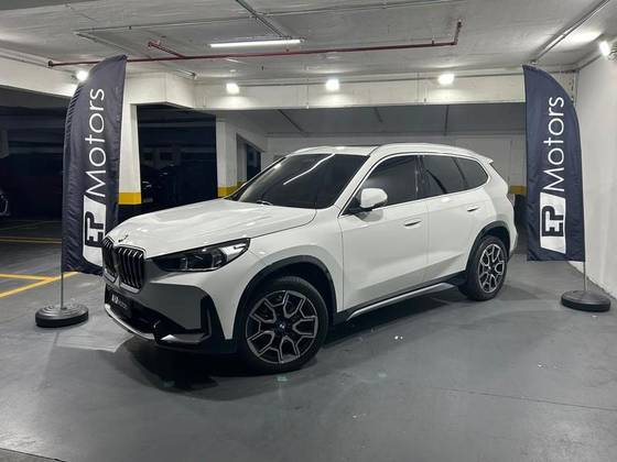 BMW X1 2.0 16V TURBO GASOLINA SDRIVE20I X-LINE STEPTRONIC