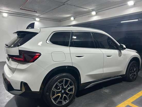 BMW-X1-2.0 16V TURBO GASOLINA SDRIVE20I X-LINE STEPTRONIC BMW-X1-2025