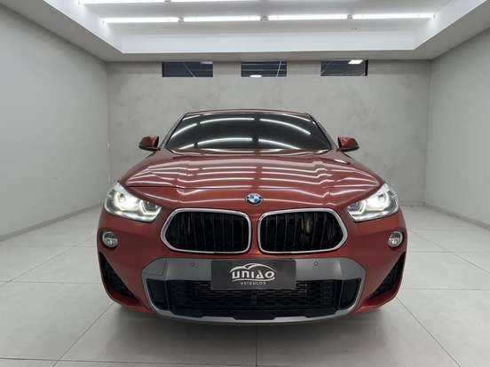 BMW-X2-2019