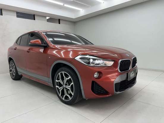 BMW-X2-2019