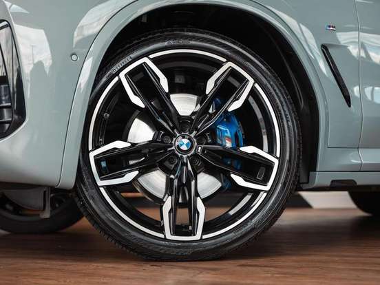 BMW-X3-2023