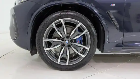 BMW-X4-2022