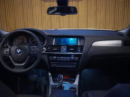 BMW-X4-2.0 28I X LINE 4X4 16V TURBO GASOLINA 4P AUTOMÁTICO BMW-X4-2017
