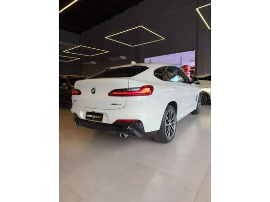 BMW-X4-2019