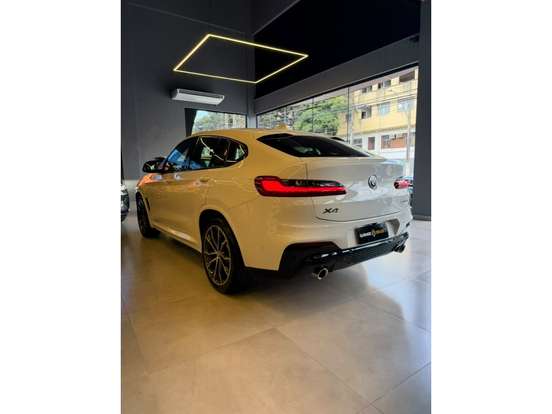 BMW-X4-2019