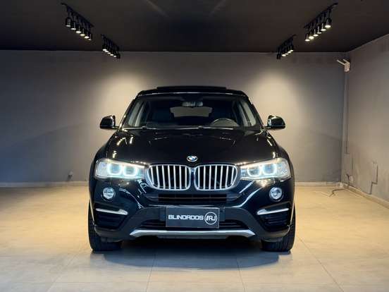 BMW-X4-2015