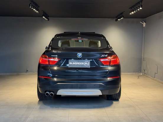 BMW-X4-2.0 28I X LINE 4X4 16V TURBO GASOLINA 4P AUTOMÁTICO BMW-X4-2015