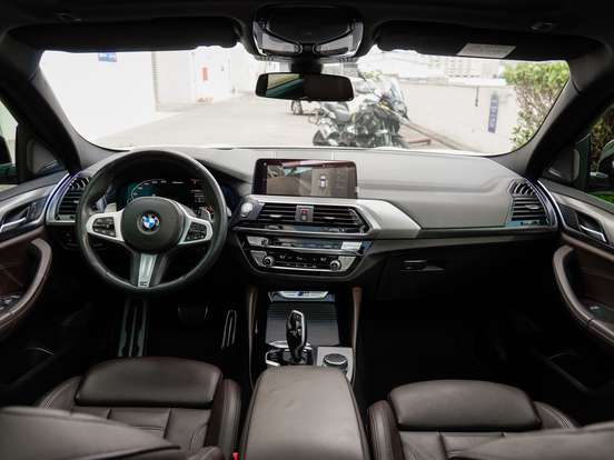 BMW-X4-2020