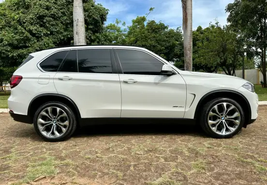 BMW-X5-2017