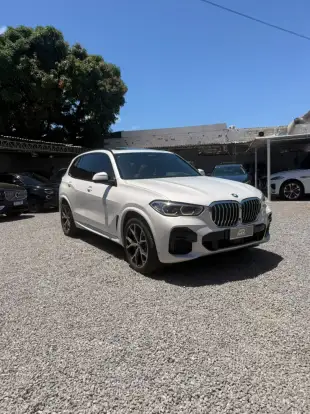 BMW-X5-2022