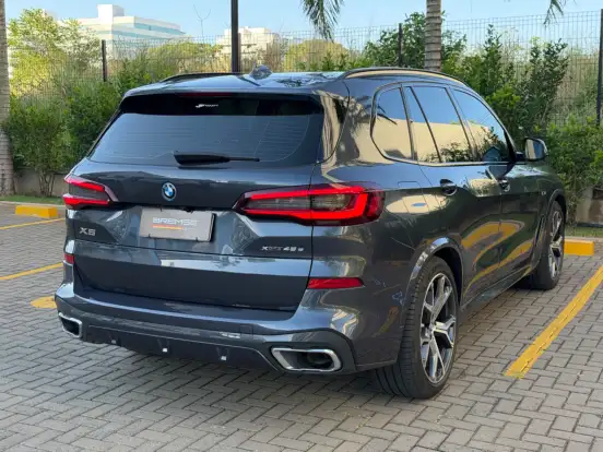 BMW-X5-3.0 I6 TURBO HÍBRIDO XDRIVE45E M SPORT AUTOMÁTICO BMW-X5-2022