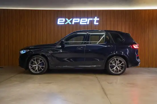 BMW-X5-2022