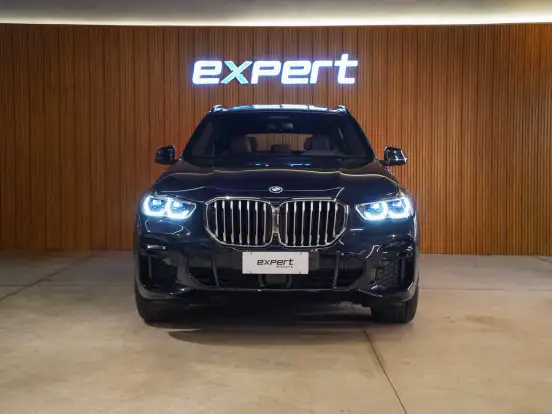 BMW-X5-3.0 I6 TURBO HÍBRIDO XDRIVE45E M SPORT AUTOMÁTICO BMW-X5-2022