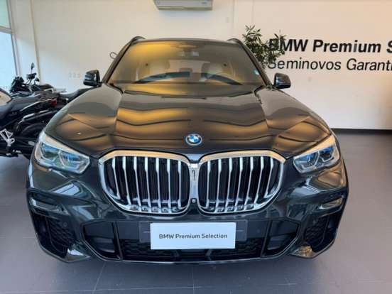BMW-X5-3.0 I6 TURBO HÍBRIDO XDRIVE45E M SPORT AUTOMÁTICO BMW-X5-2022