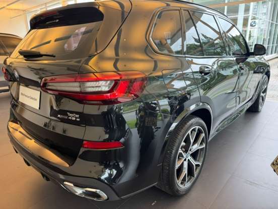 BMW-X5-2022
