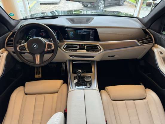 BMW-X5-3.0 I6 TURBO HÍBRIDO XDRIVE45E M SPORT AUTOMÁTICO BMW-X5-2022