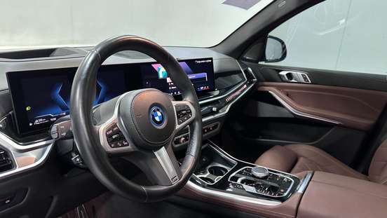 BMW-X5-2023