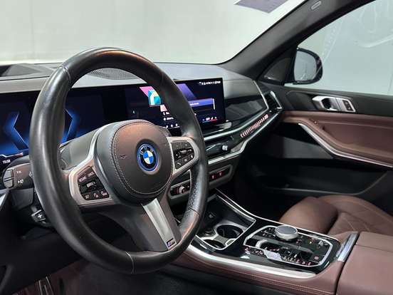 BMW-X5-3.0 I6 TURBO HÍBRIDO XDRIVE50E X-LINE AUTOMÁTICO BMW-X5-2023
