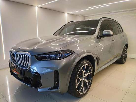 BMW-X5-2023