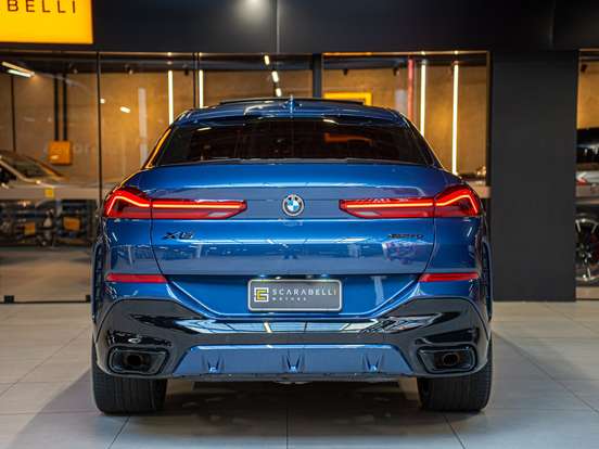 BMW-X6-2022