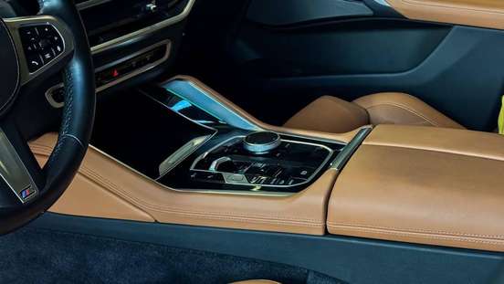 BMW-X6-2023