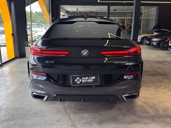 BMW-X6-3.0 TWINPOWER GASOLINA XDRIVE40I M SPORT AUTOMÁTICO BMW-X6-2021
