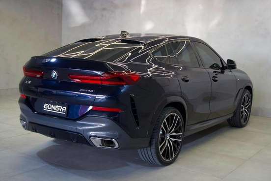 BMW-X6-2022