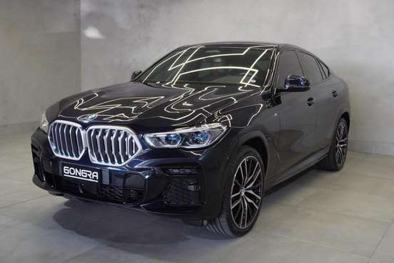 BMW-X6-2022