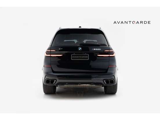 BMW-X7-4.4 V8 GASOLINA M60i STEPTRONIC BMW-X7-2024