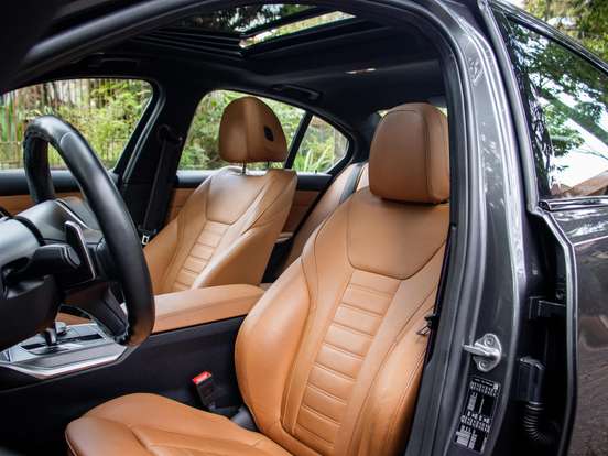 BMW-320i-2.0 16V TURBO FLEX M SPORT AUTOMÁTICO BMW-320i-2021