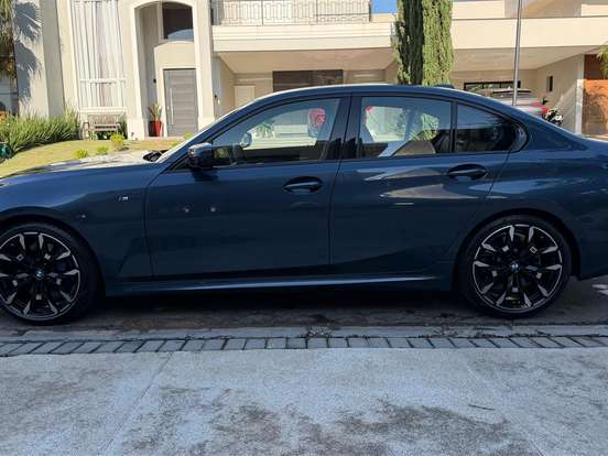 BMW-320i-2.0 16V TURBO FLEX M SPORT AUTOMÁTICO BMW-320i-2025