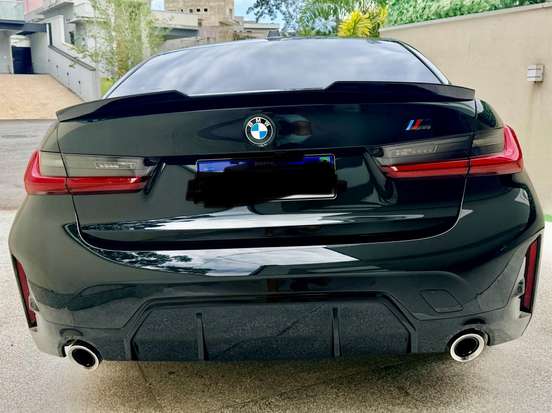 BMW-320i-2025