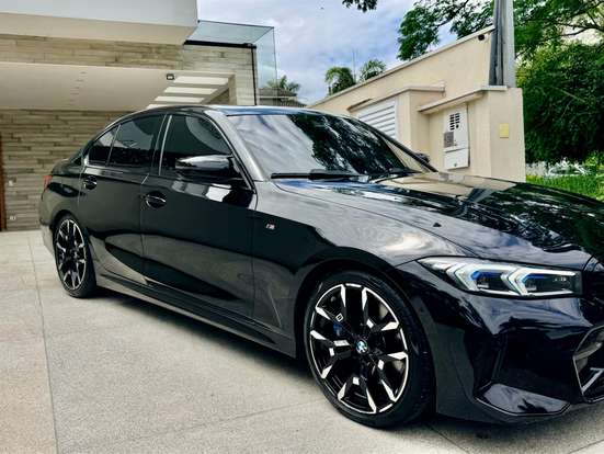 BMW-320i-2025