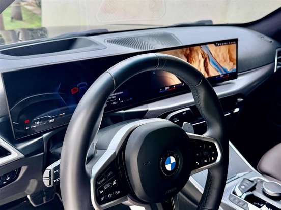 BMW-320i-2025