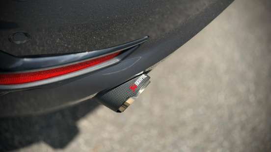 BMW-320i-2022