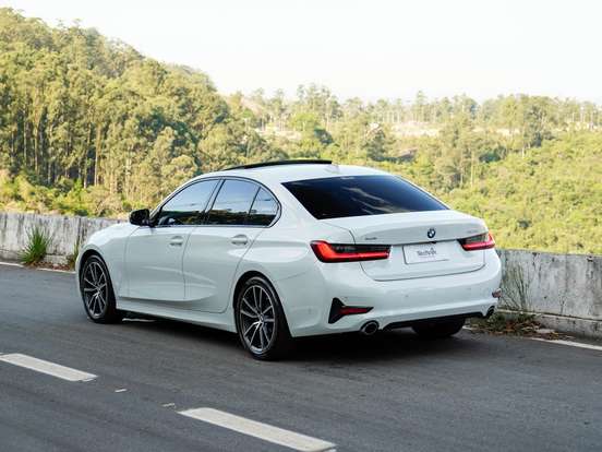 BMW-320i-2.0 16V TURBO FLEX SPORT GP AUTOMÁTICO BMW-320i-2022